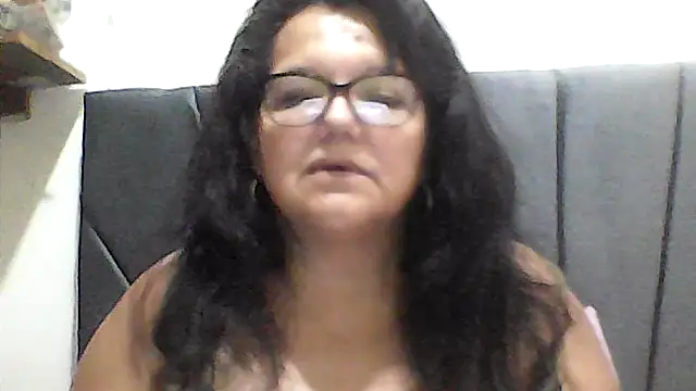 Snapshot of kassandra02 chatting on September 30, 2:39 am kassandra02 online show from September 30, 2:39 am