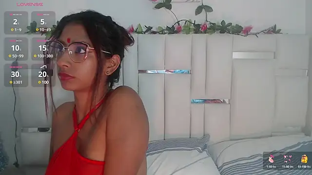 Snapshot of Vivi_bless chatting on December 4, 4:48 am Vivi bless online show from December 4, 4:48 am
