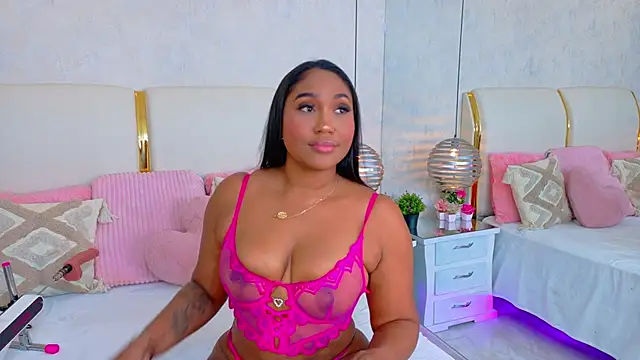 NaiomyLanes online show from May 11, 2:45 pm