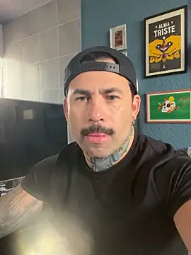 DEAS  online show from April 20, 5:47 pm