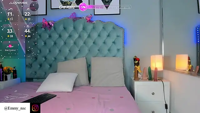 emmy lander online show from March 11, 8:42 pm