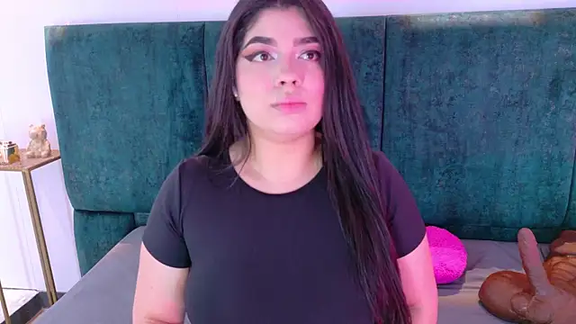 AgathaLynx online show from April 12, 10:51 am