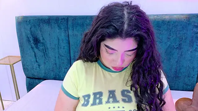 AgathaLynx online show from February 1, 10:35 am