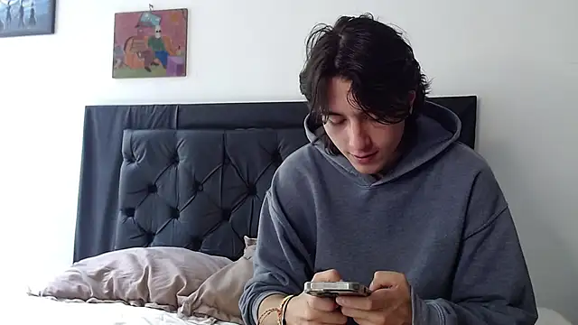 Snapshot of alex_connorr chatting on March 9, 5:17 pm alex connorr online show from March 9, 5:17 pm