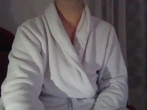 Snapshot of fikoivos chatting on November 10, 9:20 pm fikoivos online show from November 10, 9:20 pm