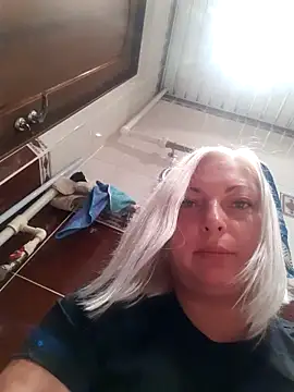 cutecatXXX online show from October 8, 11:27 pm