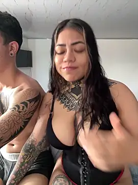 aliensexy online show from April 30, 5:09 pm