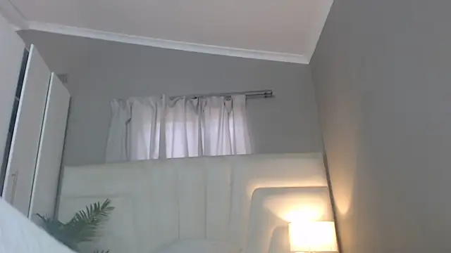 Snapshot of naughtyblackdolie chatting on May 22, 7:50 am naughtyblackdolie online show from May 22, 7:50 am