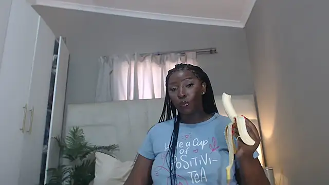 naughtyblackdolie online show from July 24, 8:32 am