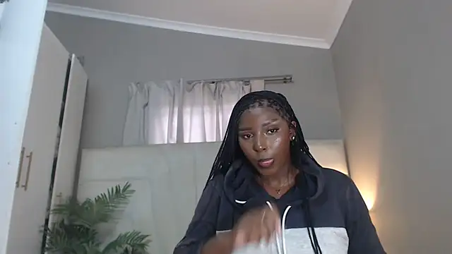 naughtyblackdolie online show from April 23, 7:59 am