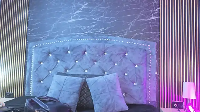 diosagolden online show from December 18, 8:34 pm