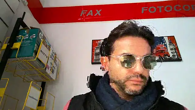 sexoffice83 online show from December 3, 1:43 pm