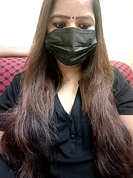 bellaqueen92 online show from December 30, 1:36 pm