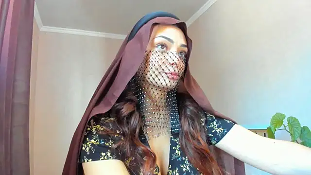  cleopattra  online show from December 14, 7:36 am