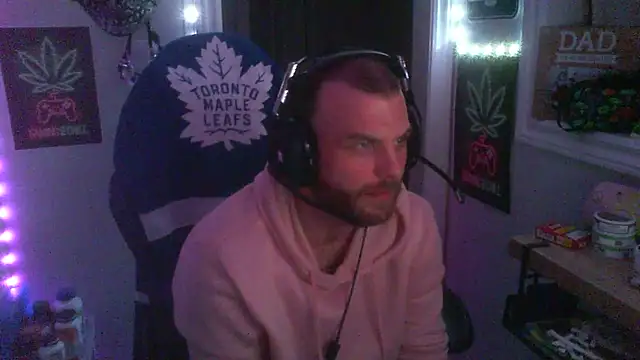 GeneralXMillyX online show from November 10, 5:23 am