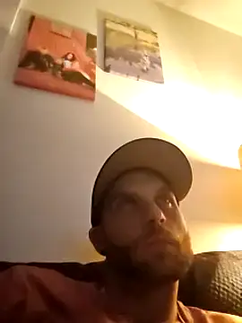 Snapshot of GeneralXMillyX chatting on December 30, 6:09 am GeneralXMillyX online show from December 30, 6:09 am