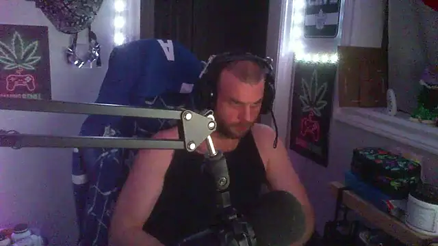 GeneralXMillyX online show from November 3, 5:34 am