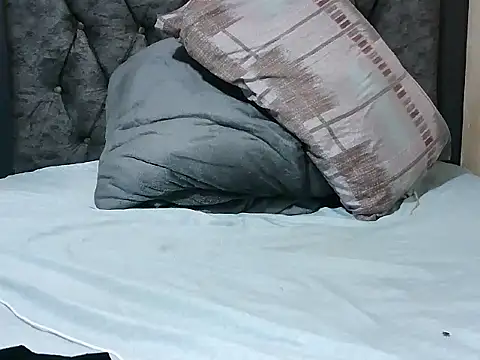 horny tasha online show from February 7, 7:44 pm