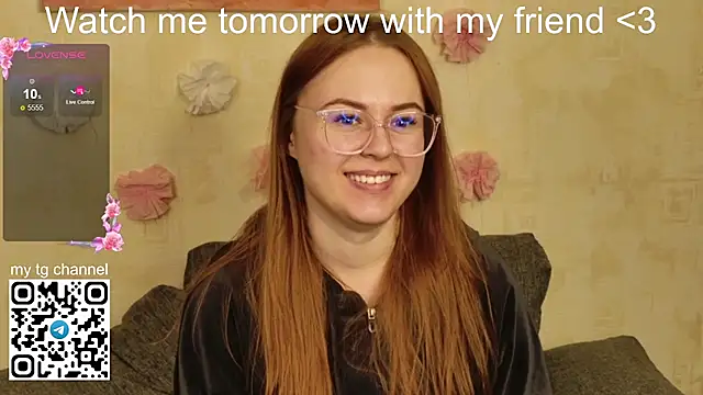 Lila Pitt online show from March 20, 1:02 am