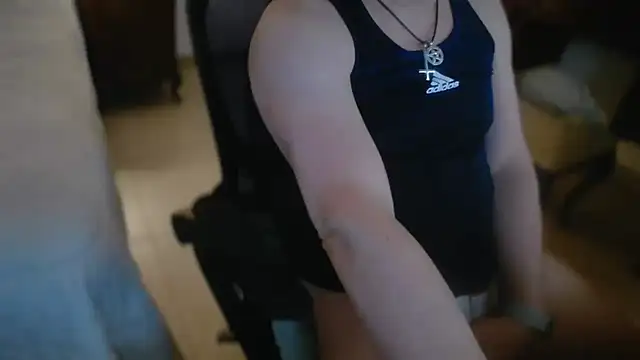 slzypvtpig online show from January 17, 11:25 am