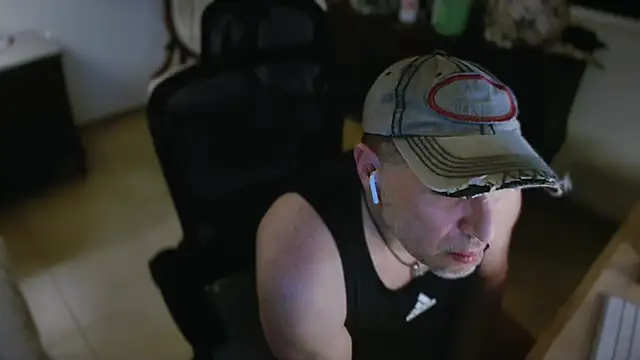 slzypvtpig online show from January 14, 12:31 pm