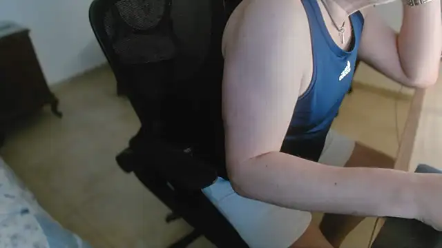 slzypvtpig online show from March 13, 6:18 am