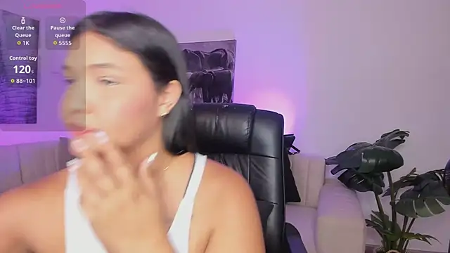 alaia7h online show from September 16, 7:37 pm