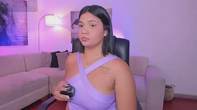 alaia7h online show from October 26, 7:58 pm