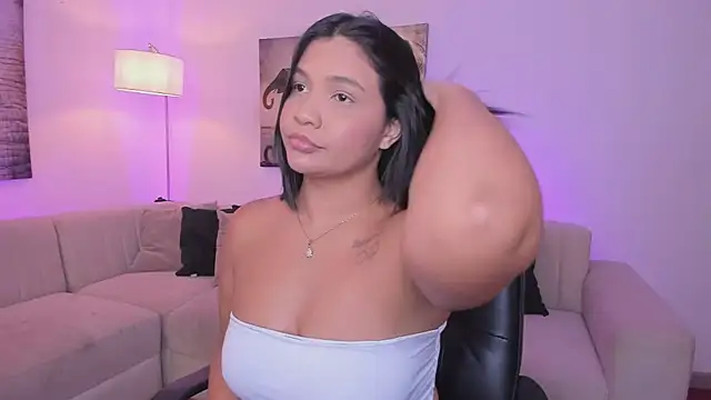 alaia7h online show from November 25, 7:36 pm