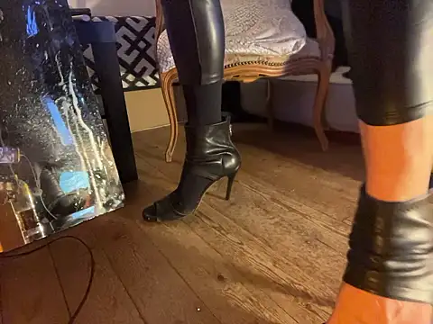 alexheels boots online show from February 2, 4:22 am