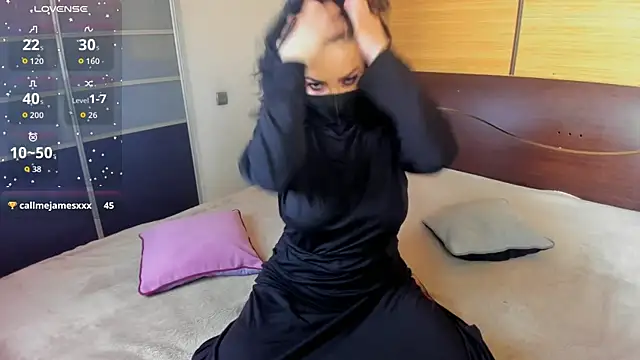 habibi moon online show from September 13, 2:55 am