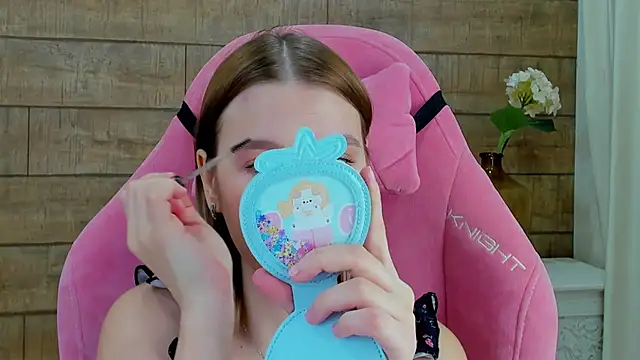 LiliLinn online show from October 21, 4:12 am