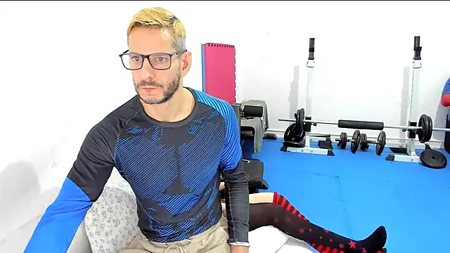 Samurayjiu online show from December 18, 3:16 pm