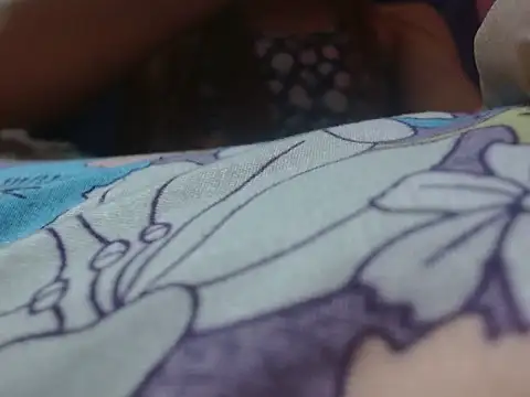 silky milky online show from October 17, 7:59 pm