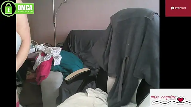 Snapshot of miss_coquine chatting on March 17, 9:01 am miss coquine online show from March 17, 9:01 am