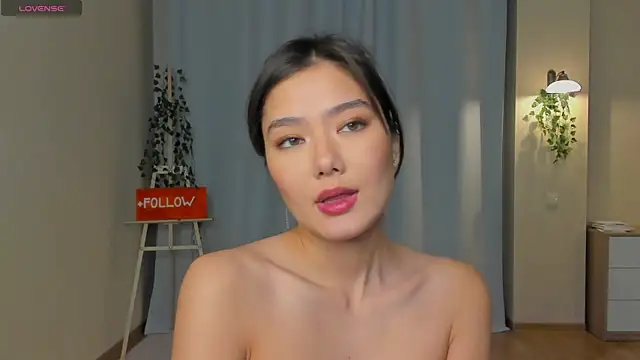 Snapshot of EmmaFisherf chatting on February 19, 4:33 pm EmmaFisherf online show from February 19, 4:33 pm