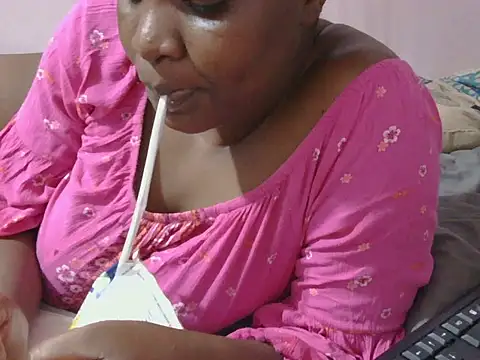 pretty dimplegirl online show from April 20, 6:31 pm