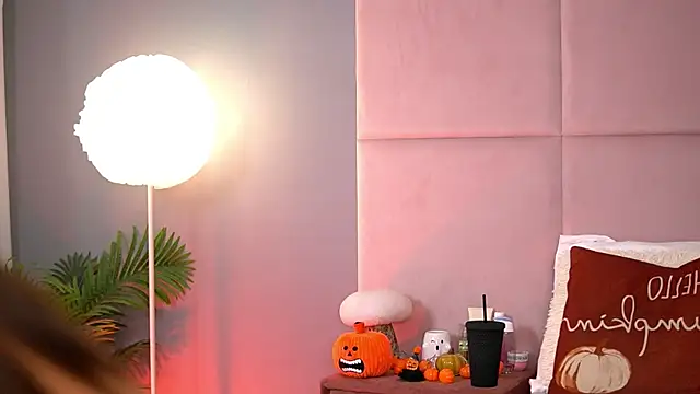 AlmaLuv online show from November 21, 4:55 am