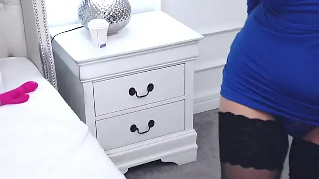 KiaraDevlynn online show from December 19, 5:08 pm