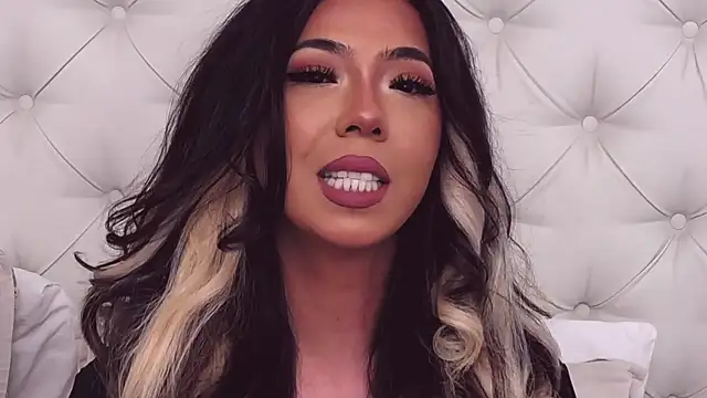 KiaraDevlynn online show from January 9, 6:57 pm