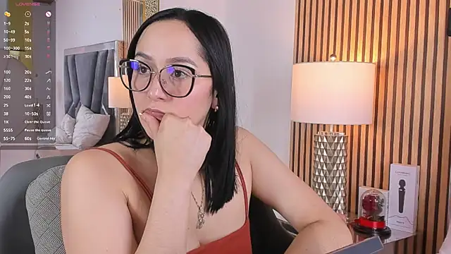 hazel ross tcw online show from February 27, 6:42 pm