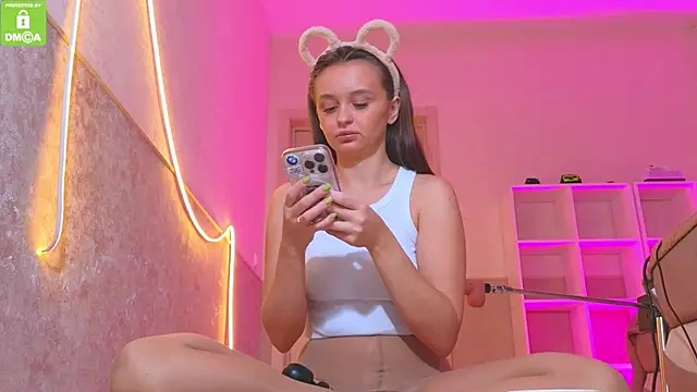 Katy perry  online show from October 29, 3:49 am