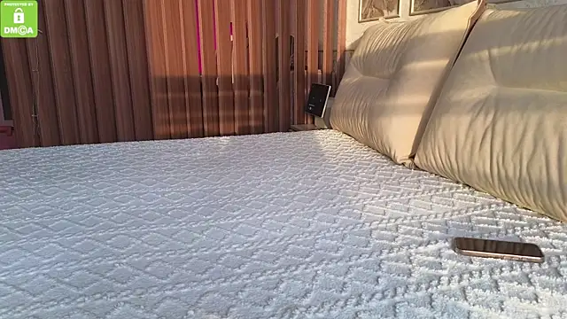 Katy perry  online show from November 6, 2:59 am