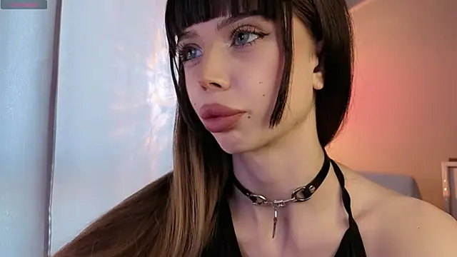 Snapshot of Jessie_Johns chatting on June 7, 3:39 pm Jessie Johns online show from June 7, 3:39 pm