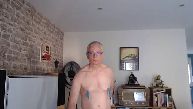 Goduleur69 online show from September 19, 4:33 pm