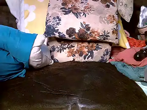 juicy candy1999 online show from March 15, 1:12 am