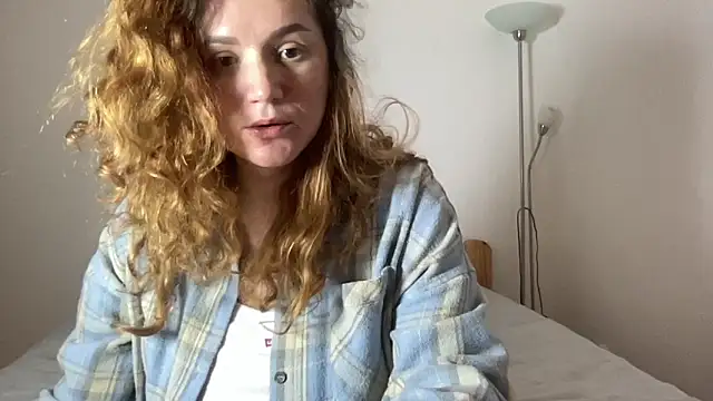 Foxy and classy online show from March 28, 6:20 pm