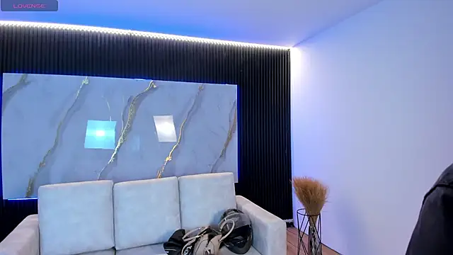 Snapshot of Alessia_Taylorr chatting on September 25, 11:38 am Alessia Taylorr online show from September 25, 11:38 am