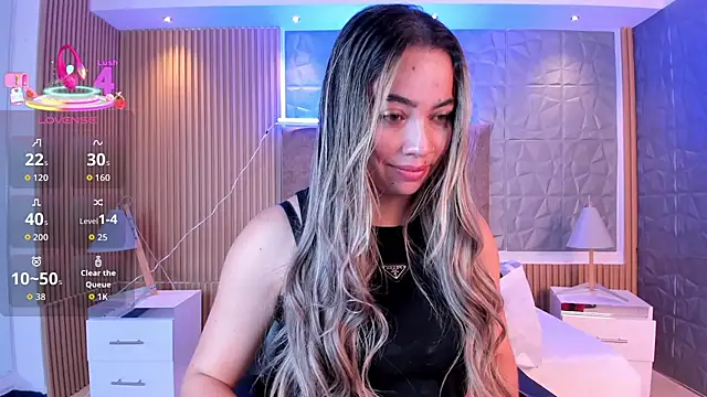 Snapshot of Alessia_Taylorr chatting on October 25, 12:50 pm Alessia Taylorr online show from October 25, 12:50 pm