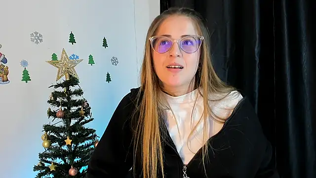 Snapshot of tekila__ chatting on December 11, 12:12 am tekila online show from December 11, 12:12 am